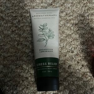 Aromatherapy stress relief body cream